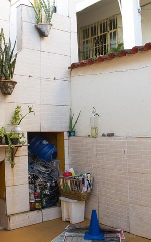 Apartamento à venda com 200m², 3 quartos e 1 vagaÁrea de Serviço
