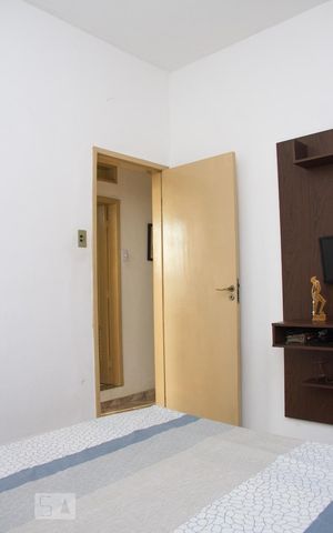 Apartamento à venda com 200m², 3 quartos e 1 vagaQuarto 02
