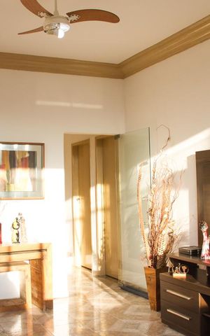 Apartamento à venda com 200m², 3 quartos e 1 vagaSala