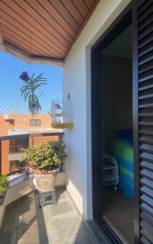 Apartamento à venda com 119m², 3 quartos e 2 vagasSuíte 1 - Sacada