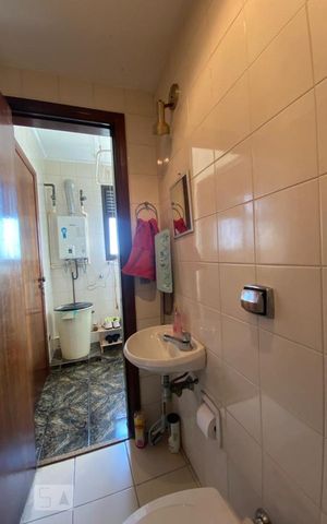 Apartamento à venda com 119m², 3 quartos e 2 vagasBanheiro de Serviço