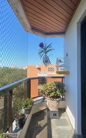 Apartamento à venda com 119m², 3 quartos e 2 vagasSuíte 1 - Sacada
