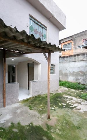 Casa à venda com 120m², 4 quartos e 4 vagasQuintal