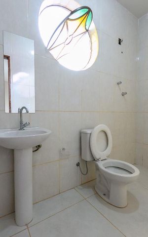 Casa à venda com 120m², 4 quartos e 4 vagasBanheiro da Suíte 2