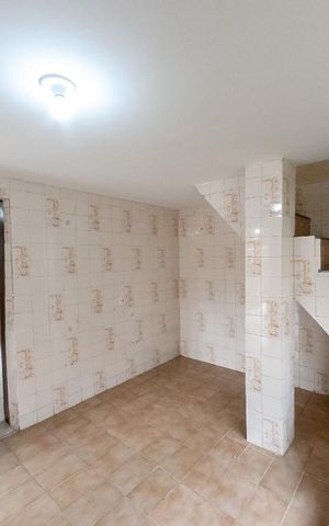Casa à venda com 120m², 4 quartos e 4 vagasCozinha