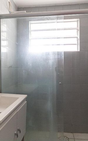 Apartamento para alugar com 41m², 1 quarto e sem vaga Apartamento para alugar com 41m², 1 quarto e sem vagaBanheiro