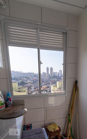 Apartamento para alugar com 40m², 2 quartos e 1 vagaÁrea de Serviço