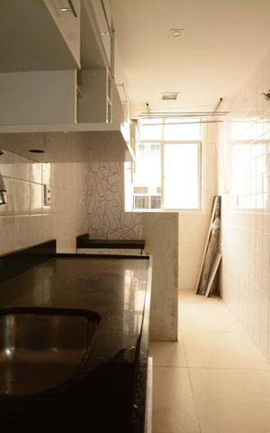 Apartamento à venda com 49m², 2 quartos e sem vagaCozinha