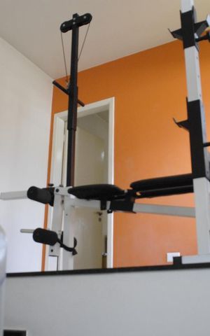Casa à venda com 390m², 3 quartos e 4 vagasAcademia