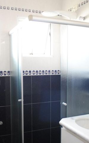 Casa à venda com 390m², 3 quartos e 4 vagasBanheiro Corredor