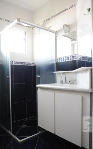 Casa à venda com 390m², 3 quartos e 4 vagasBanheiro Corredor