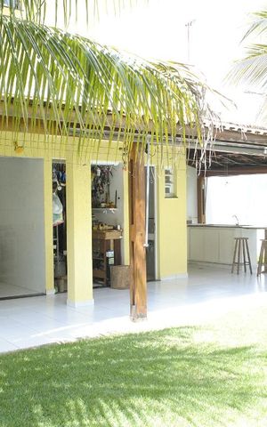 Casa à venda com 390m², 3 quartos e 4 vagasQuintal