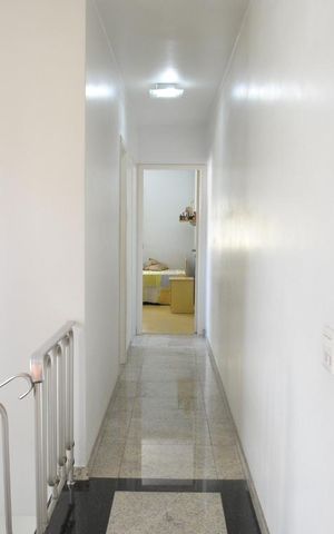Casa à venda com 390m², 3 quartos e 4 vagasAcademia