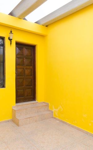 Casa para alugar com 86m², 2 quartos e 1 vaga Casa para alugar com 86m², 2 quartos e 1 vagaGaragem