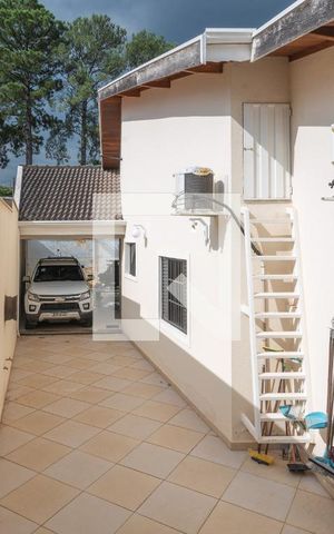 Casa à venda com 200m², 3 quartos e 3 vagasQuintal