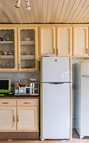Casa à venda com 600m², 4 quartos e 5 vagas Casa à venda com 600m², 4 quartos e 5 vagasCozinha