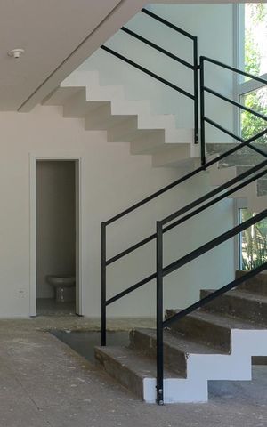 Casa de condomínio à venda com 276m², 3 quartos e 3 vagas Casa de condomínio à venda com 276m², 3 quartos e 3 vagasSala