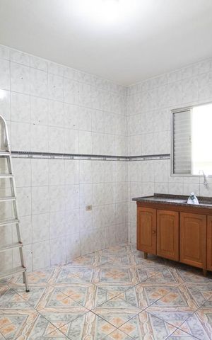 Casa de condomínio à venda com 167m², 2 quartos e 4 vagas Casa de condomínio à venda com 167m², 2 quartos e 4 vagasCozinha