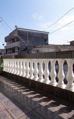 Casa de condomínio à venda com 167m², 2 quartos e 4 vagas Casa de condomínio à venda com 167m², 2 quartos e 4 vagasSacada do Quarto 1