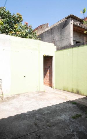 Casa de condomínio à venda com 167m², 2 quartos e 4 vagas Casa de condomínio à venda com 167m², 2 quartos e 4 vagasChurrasqueira