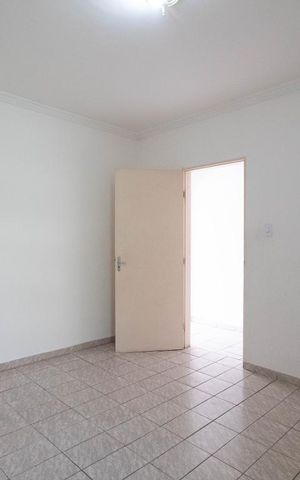 Casa de condomínio à venda com 167m², 2 quartos e 4 vagas Casa de condomínio à venda com 167m², 2 quartos e 4 vagasQuarto 2