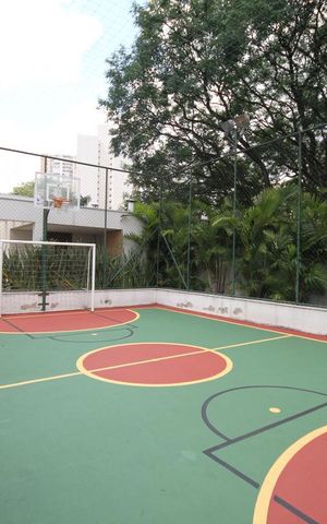 Apartamento à venda com 170m², 3 quartos e 3 vagasQuadra