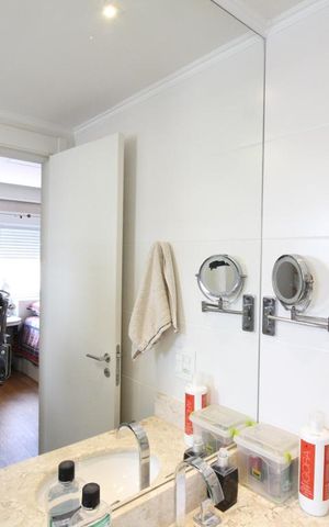 Apartamento à venda com 170m², 3 quartos e 3 vagasSuíte 2