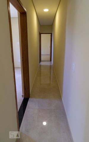 Casa para alugar com 130m², 3 quartos e 1 vagaCorredor