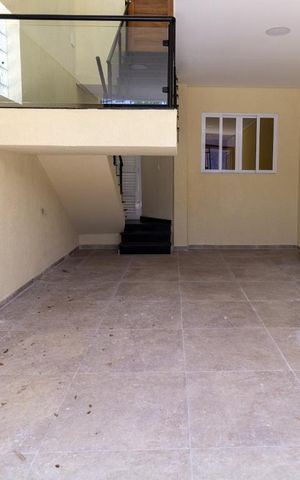 Casa para alugar com 130m², 3 quartos e 1 vagaGaragem