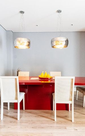 Casa à venda com 420m², 3 quartos e 4 vagas Casa à venda com 420m², 3 quartos e 4 vagasSala de Jantar