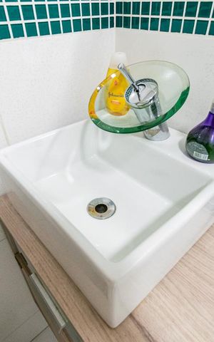 Casa à venda com 420m², 3 quartos e 4 vagas Casa à venda com 420m², 3 quartos e 4 vagasBanheiro da Suíte 2