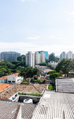 Casa à venda com 420m², 3 quartos e 4 vagas Casa à venda com 420m², 3 quartos e 4 vagasVista da Varanda da Suíte 1