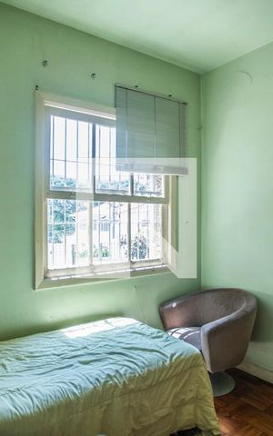 Casa à venda com 120m², 2 quartos e 3 vagas Casa à venda com 120m², 2 quartos e 3 vagasQuarto 2