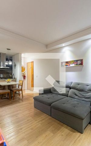 Apartamento à venda com 140m², 2 quartos e 1 vaga Apartamento à venda com 140m², 2 quartos e 1 vagaSala