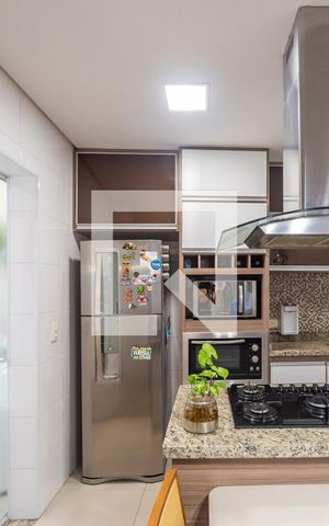 Apartamento à venda com 140m², 2 quartos e 1 vaga Apartamento à venda com 140m², 2 quartos e 1 vagaCozinha