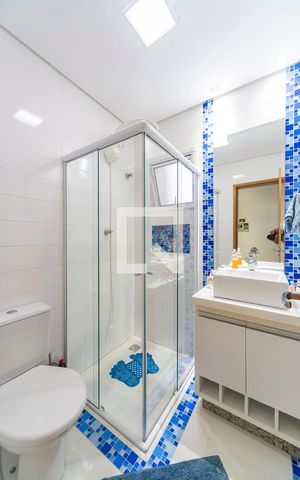 Apartamento à venda com 140m², 2 quartos e 1 vaga Apartamento à venda com 140m², 2 quartos e 1 vagaBanheiro Social