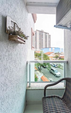 Apartamento à venda com 140m², 2 quartos e 1 vaga Apartamento à venda com 140m², 2 quartos e 1 vagaVaranda do Quarto 2