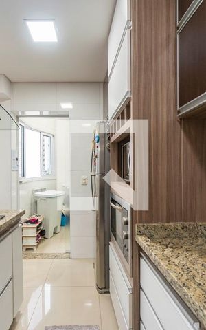 Apartamento à venda com 140m², 2 quartos e 1 vaga Apartamento à venda com 140m², 2 quartos e 1 vagaCozinha