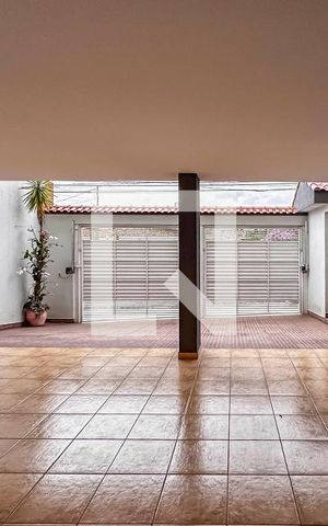 Apartamento à venda com 140m², 2 quartos e 1 vaga Apartamento à venda com 140m², 2 quartos e 1 vagaGaragem