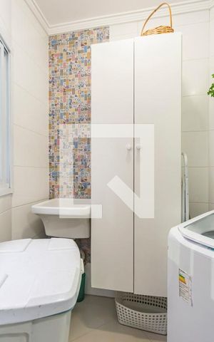 Apartamento à venda com 140m², 2 quartos e 1 vaga Apartamento à venda com 140m², 2 quartos e 1 vagaÁrea de Serviço
