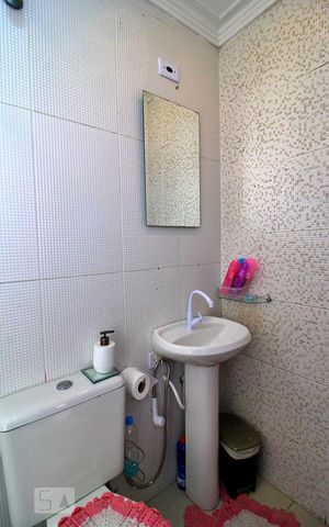 Apartamento à venda com 100m², 2 quartos e 2 vagasBanheiro