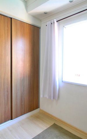 Apartamento à venda com 100m², 2 quartos e 2 vagasQuarto 2