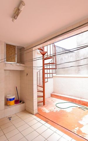 Casa para alugar com 80m², 2 quartos e 1 vaga Casa para alugar com 80m², 2 quartos e 1 vagaArea de Serviço
