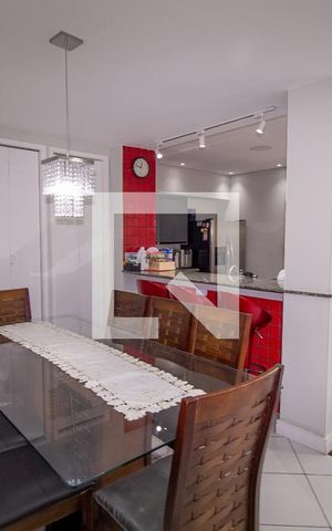 Casa à venda com 234m², 4 quartos e 2 vagasCopa