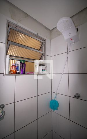 Casa à venda com 234m², 4 quartos e 2 vagasBanheiro 2