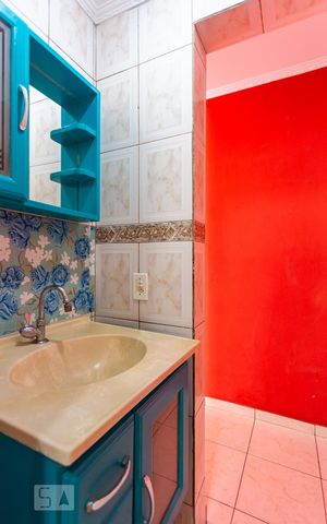 Apartamento à venda com 51m², 2 quartos e 1 vaga Apartamento à venda com 51m², 2 quartos e 1 vagaBanheiro