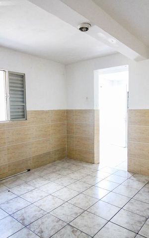 Casa para alugar com 55m², 1 quarto e sem vagasala