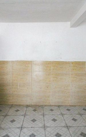 Casa para alugar com 55m², 1 quarto e sem vagacozinha