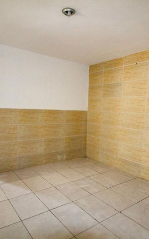 Casa para alugar com 55m², 1 quarto e sem vagaquarto