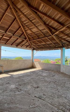 Casa à venda com 450m², 4 quartos e 3 vagasTerraço